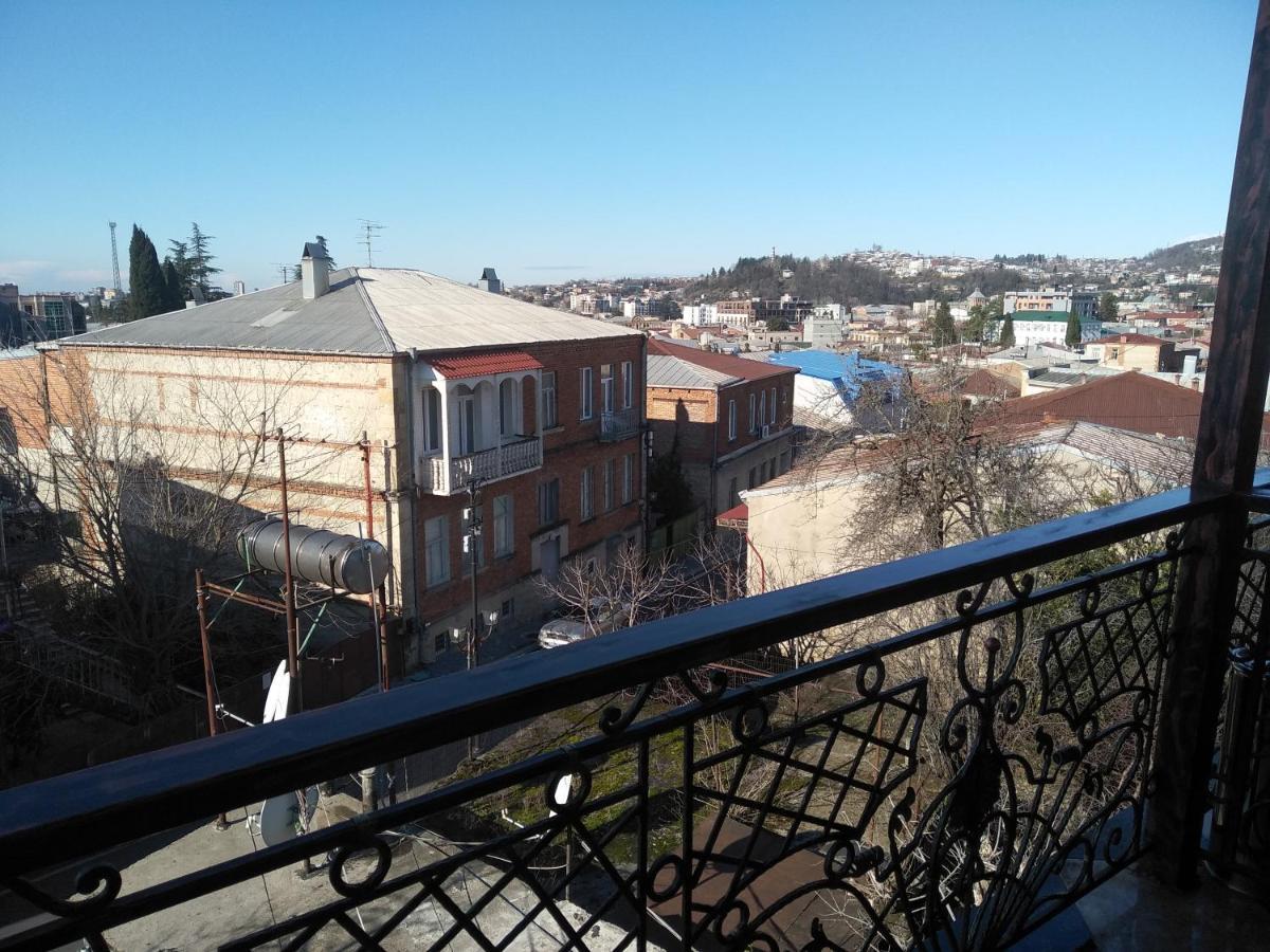 Hotel Edemi Castle Kutaisi Exterior photo